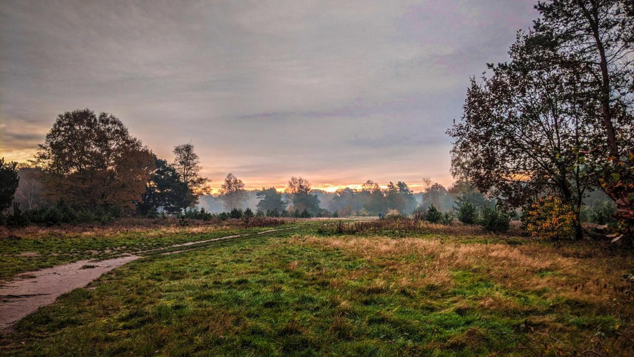 Chalet Op De Veluwe # Berk Putten Exterior foto